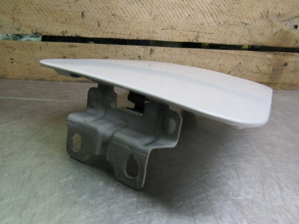 mitsubishi 3000gt / stealth fuel gas tank door lid panel cover white - Image 4