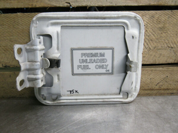 mitsubishi 3000gt / stealth fuel gas tank door lid panel cover white - Image 7