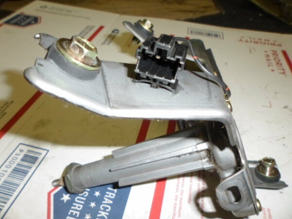 05 Mitsubishi Evolution Rear Windshield Wiper Motor Evo - Image 5