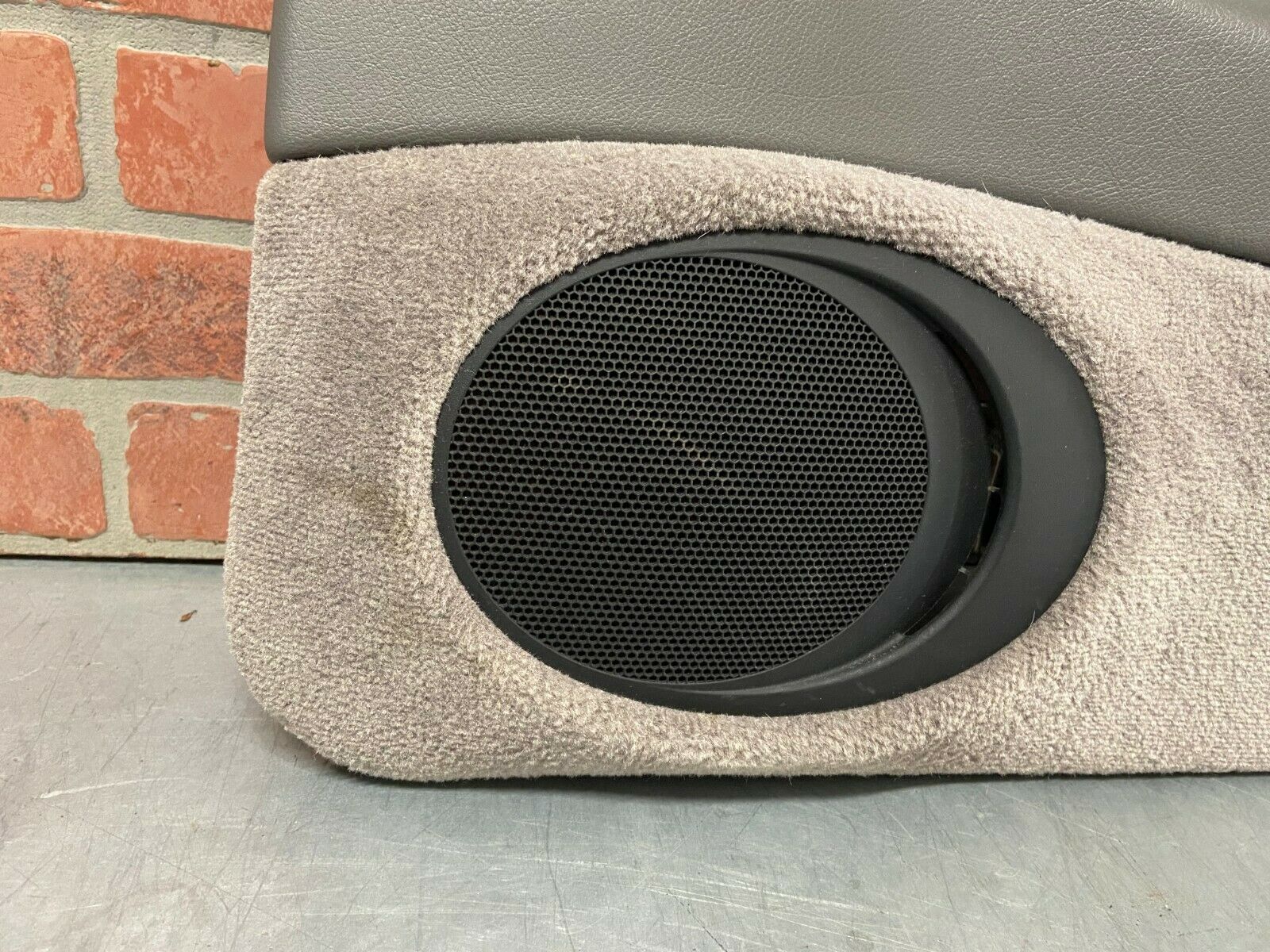 Porsche 996 Carrera 911 Passenger RH Side Door Panel Interior Trim Leather Grey - Image 7