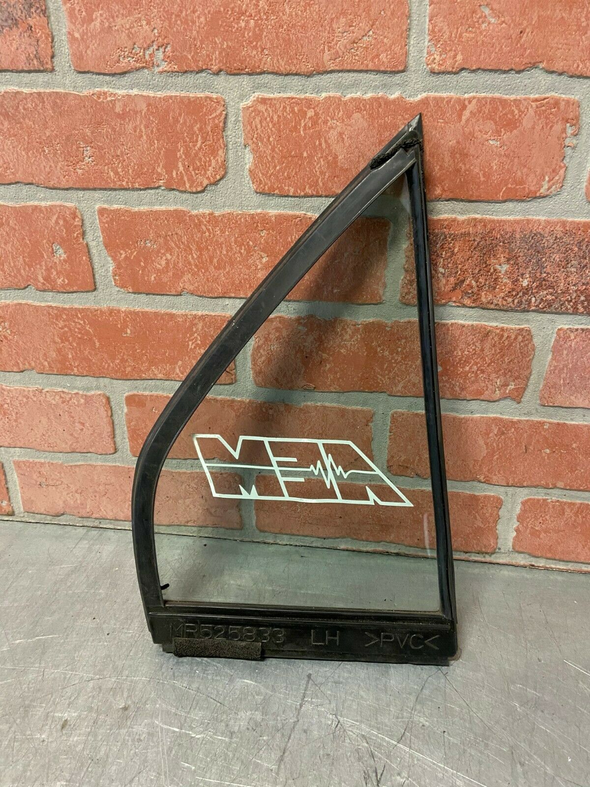 03-05 Mitsubishi Evolution 8 Window Glass Rear Left Driver EVO8 2003-2005 - Image 4