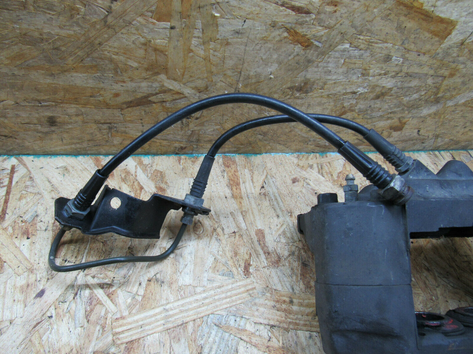 StopTech 91-99 Mitsubishi 3000GT Stainless Steel Rear Brake Lines
