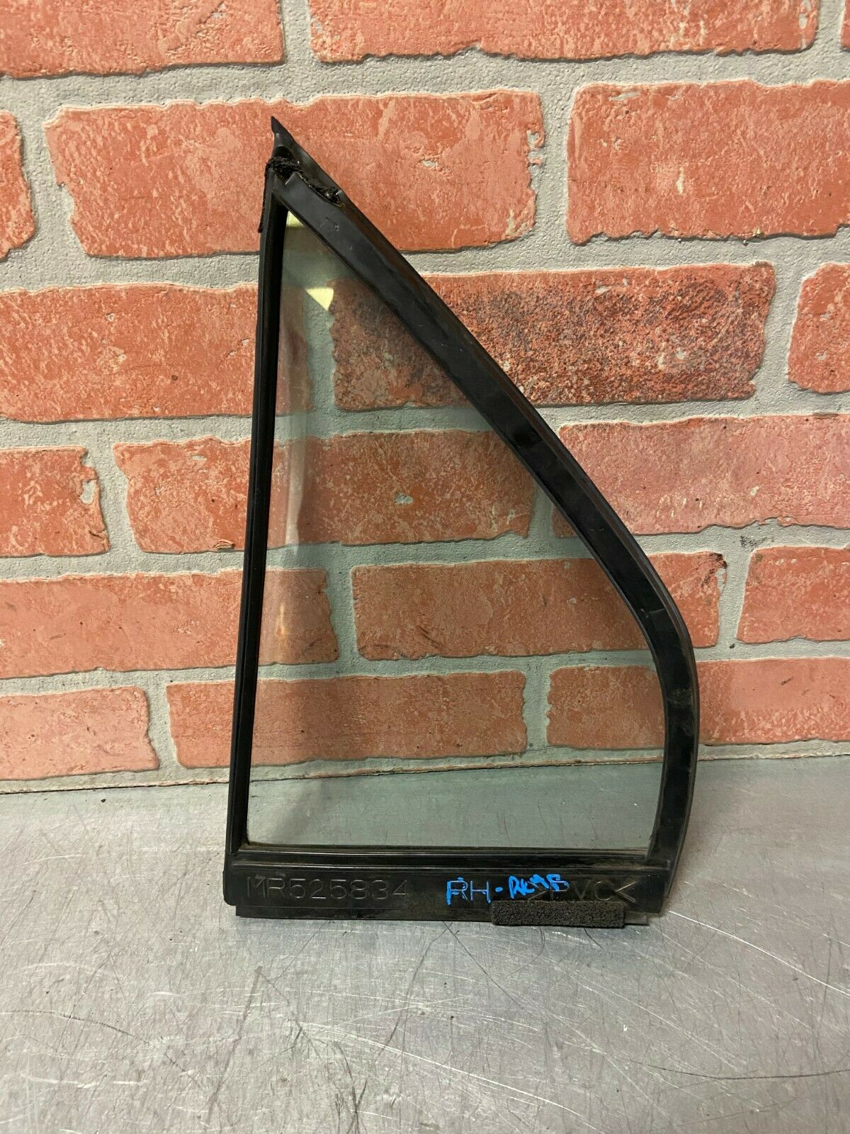 03-05 Mitsubishi Evolution 8 Window Glass Rear Right Passenger EVO8 2003-2005 - Image 7