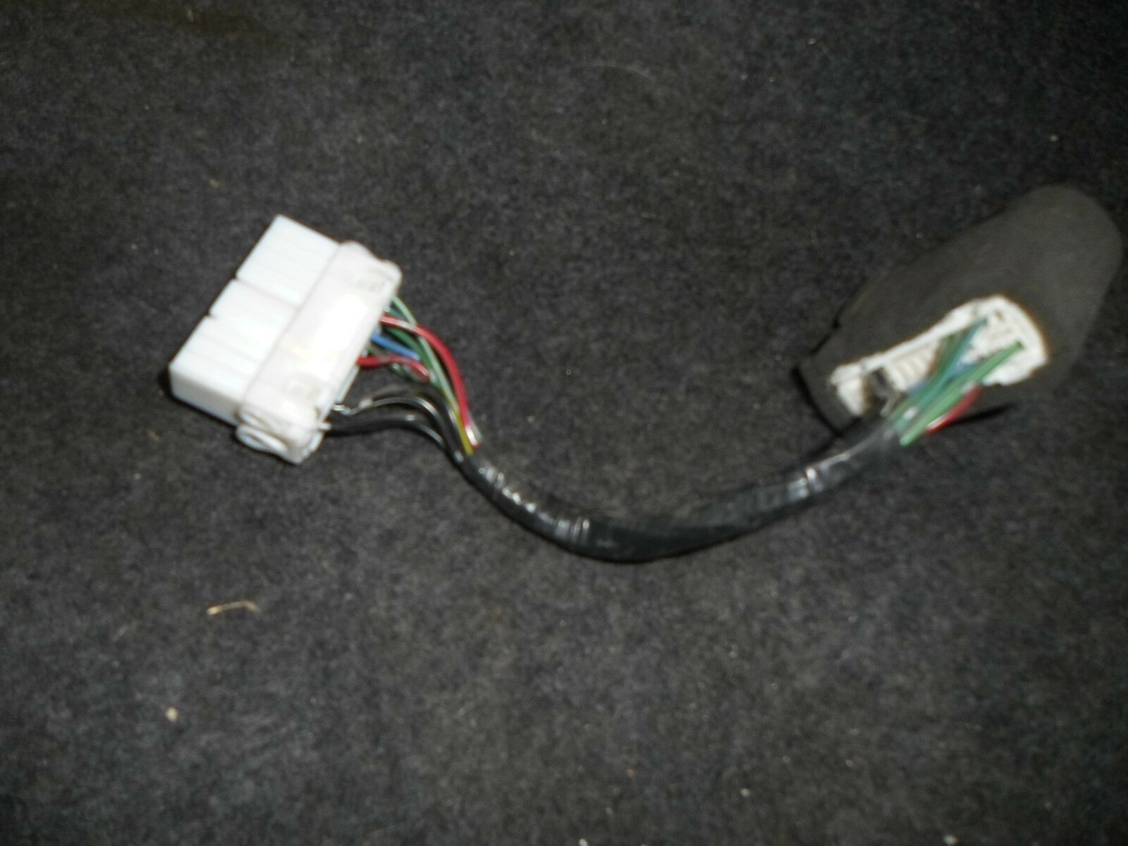 mitsubishi 3000gt / stealth Fuse Box Under Dash pigtail - Image 3