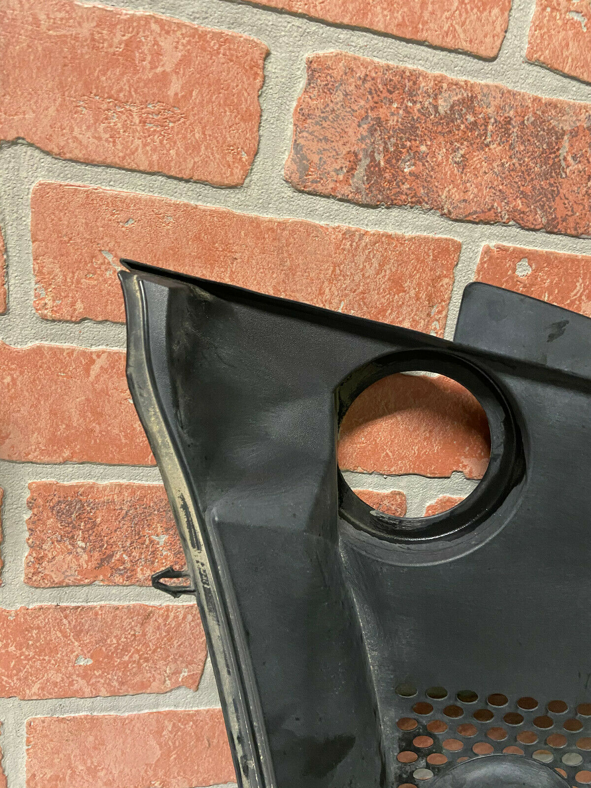 2001 Porsche 911 Carrera Cowl Panel Covers RH & LH Pair - Image 4