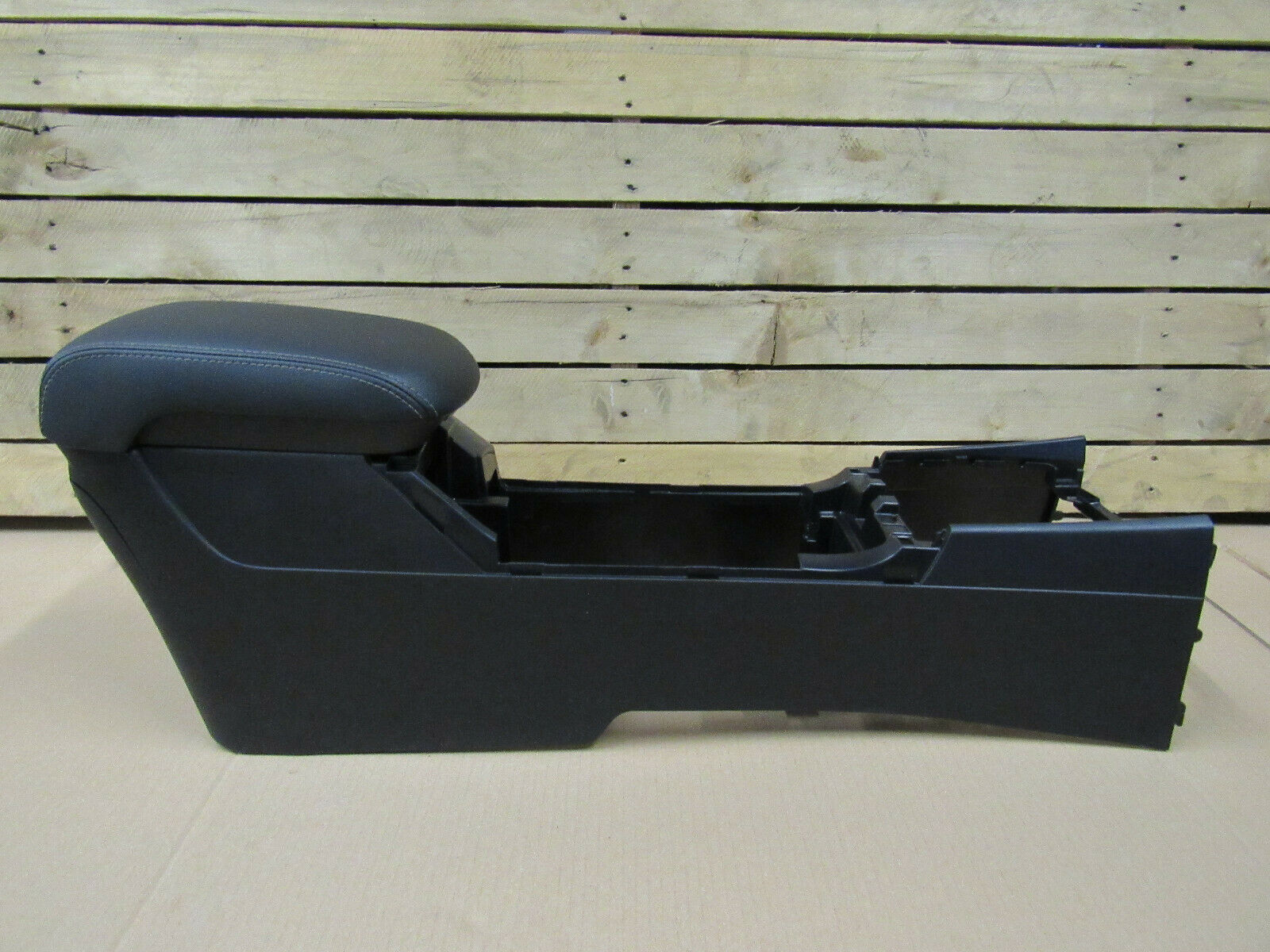 2014 MITSUBISHI EVO EVOLUTION X 10 CENTER CONSOLE TRIM W/ BLACK LEATHER ARMREST - Image 11