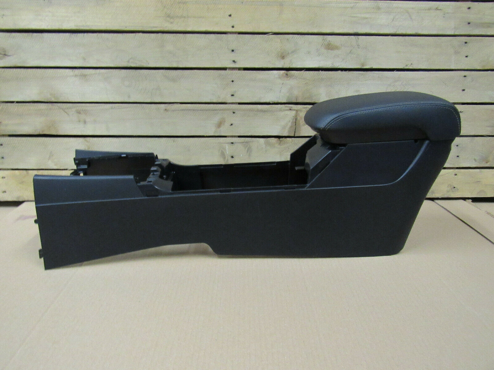 2014 MITSUBISHI EVO EVOLUTION X 10 CENTER CONSOLE TRIM W/ BLACK LEATHER ARMREST