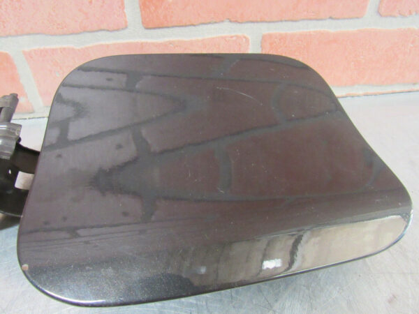 2010 mitsubishi lancer evolution x evo x black gas door gas cap - Image 4